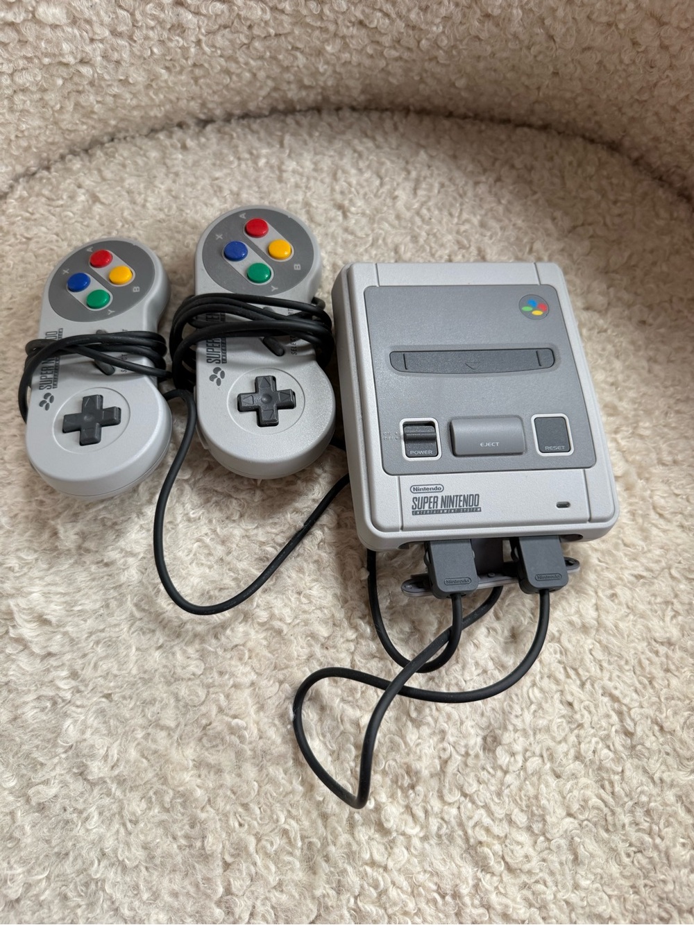 Super Nintendo Classic Edition Mini Console - Gray